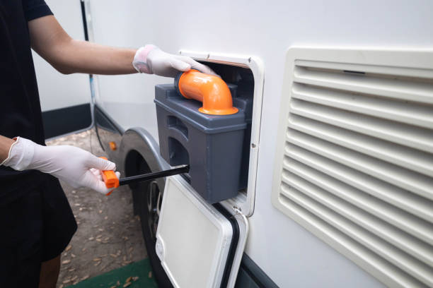 Portable Toilet Options We Offer in Chicago Ridge, IL